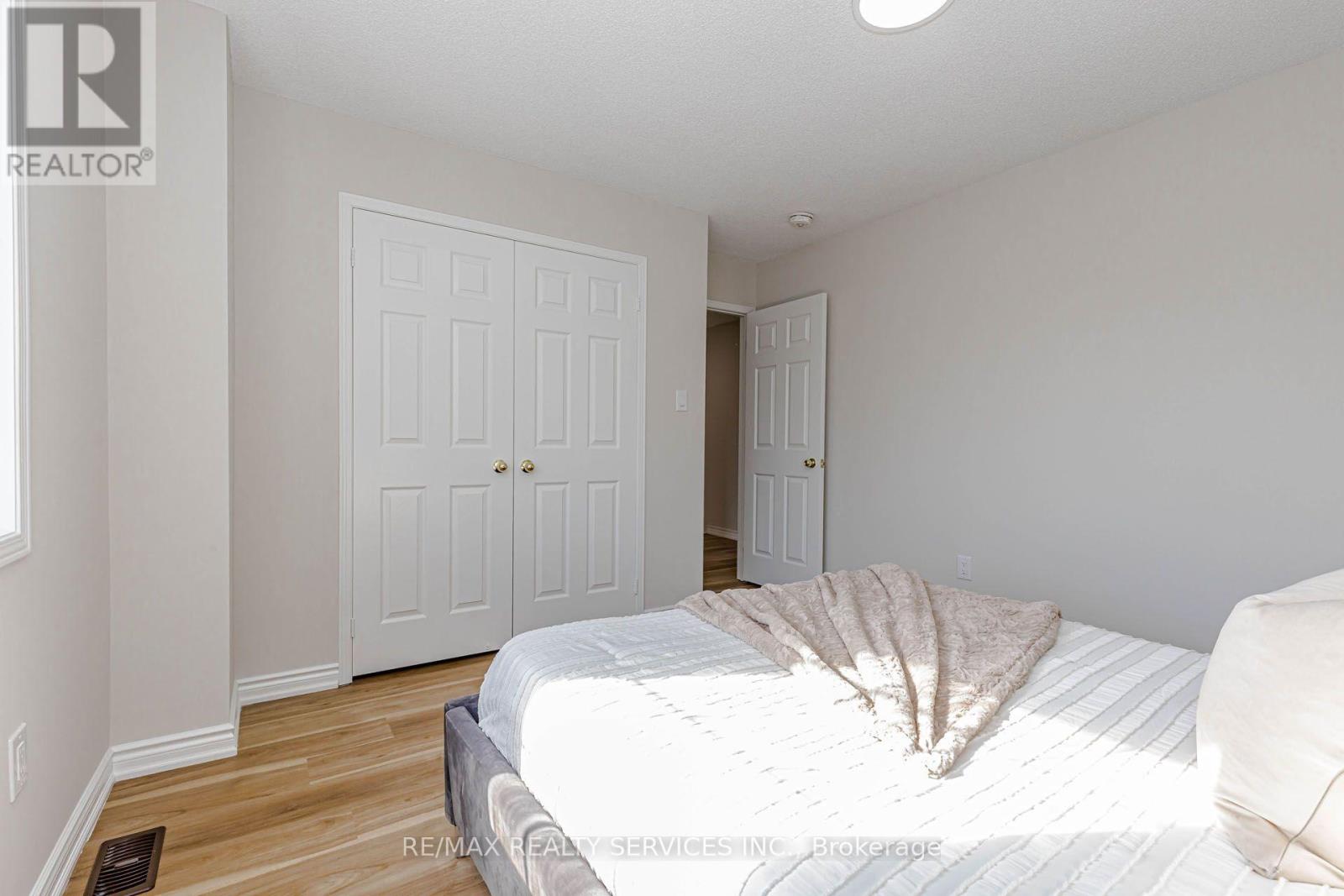 37 Skelton Crescent, Ajax, ON photo 33