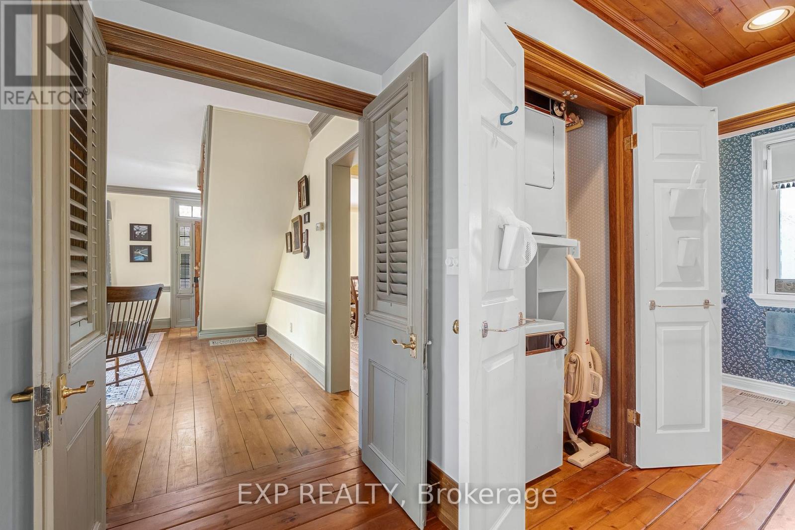 9 Turner Street, Georgina, ON photo 17
