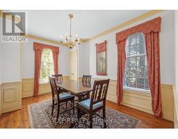 9 Turner Street, Georgina, ON L4P3C8 Photo 15