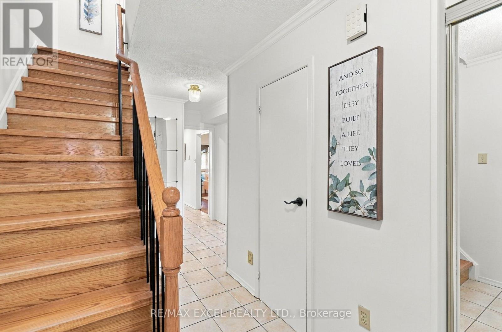 97 Tangmere Crescent, Markham, ON photo 5