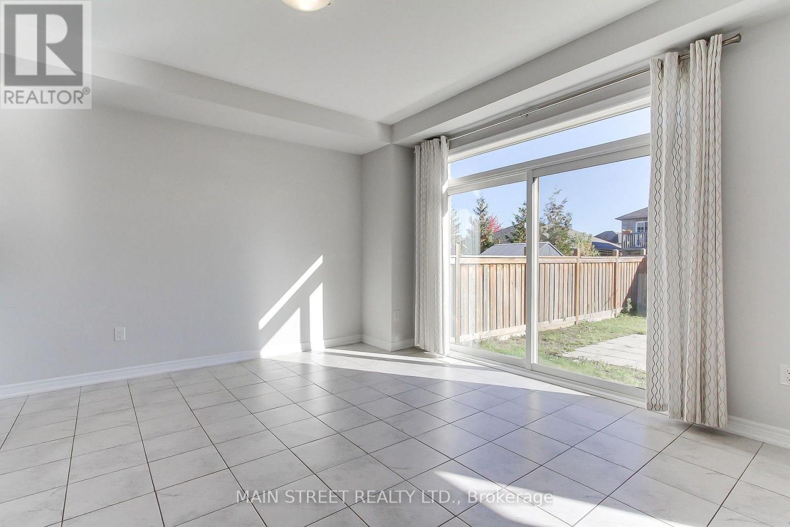 1283 Blackmore Street, Innisfil, ON photo 18