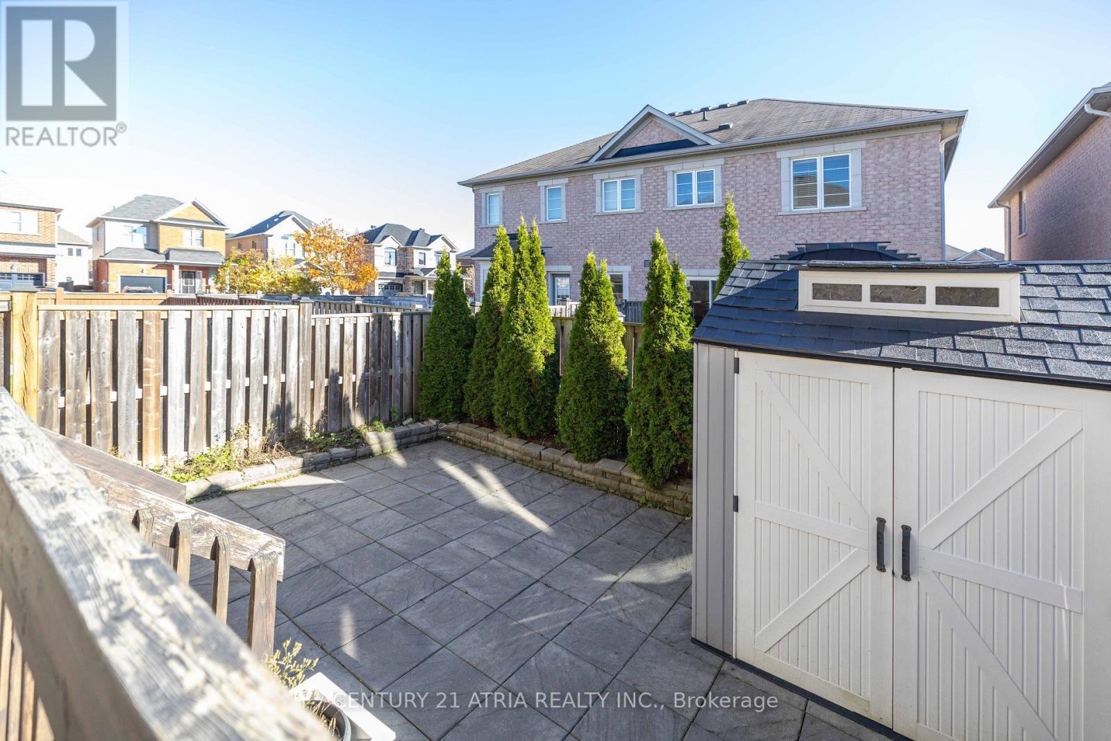 85 Vera Lynn Crescent, Whitchurch-Stouffville, ON photo 9
