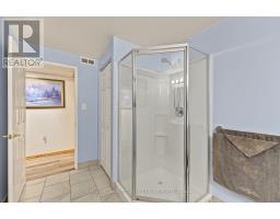 3346 Mccarthy Drive, Clearview, ON L0M1N0 Photo 14