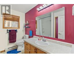 Laundry room - 3346 Mccarthy Drive, Clearview, ON L0M1N0 Photo 8