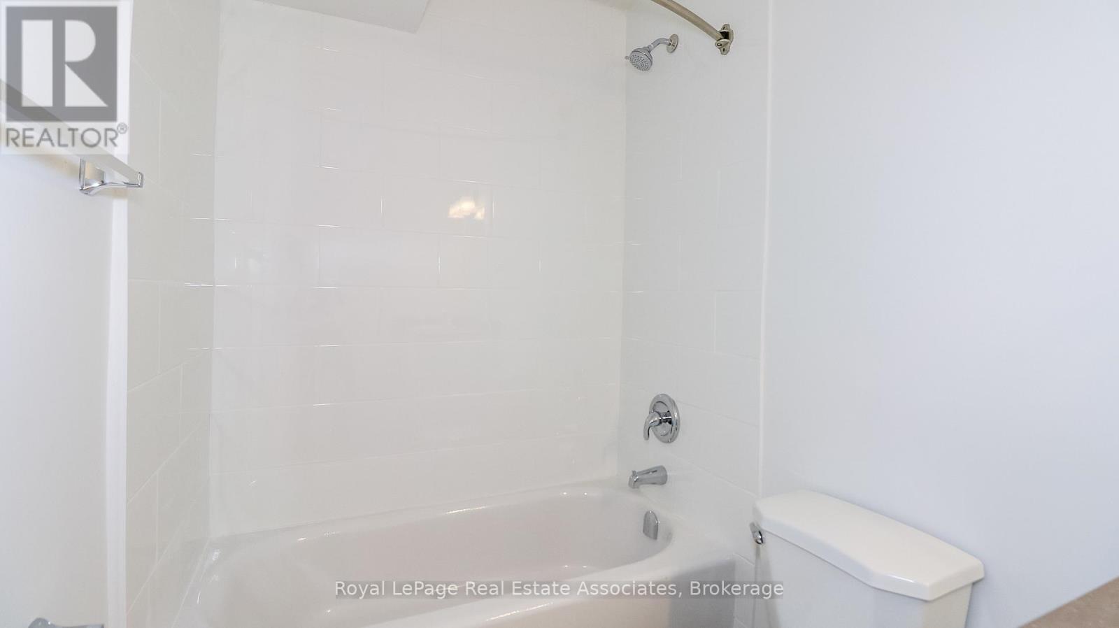 11 - 94 SANFORD STREET, Barrie (Sanford) — photo 5