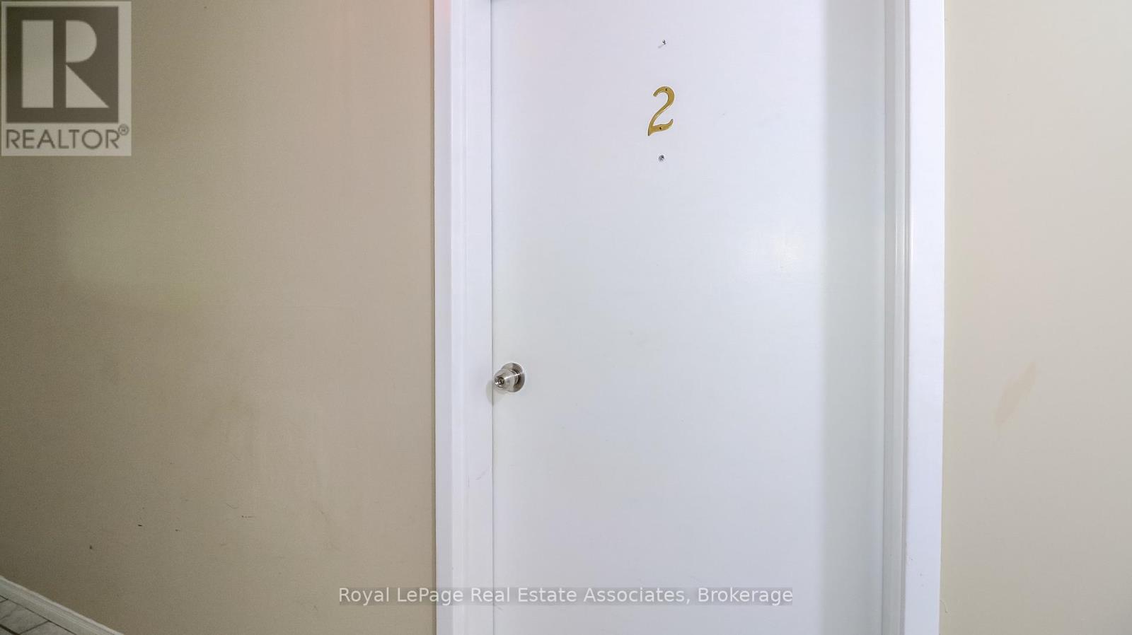 2 - 94 SANFORD STREET, Barrie (Sanford) — photo 2