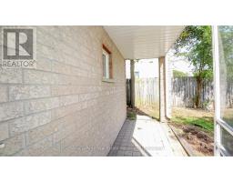 2 - 94 Sanford Street, Barrie, ON L4N3C5 Photo 18
