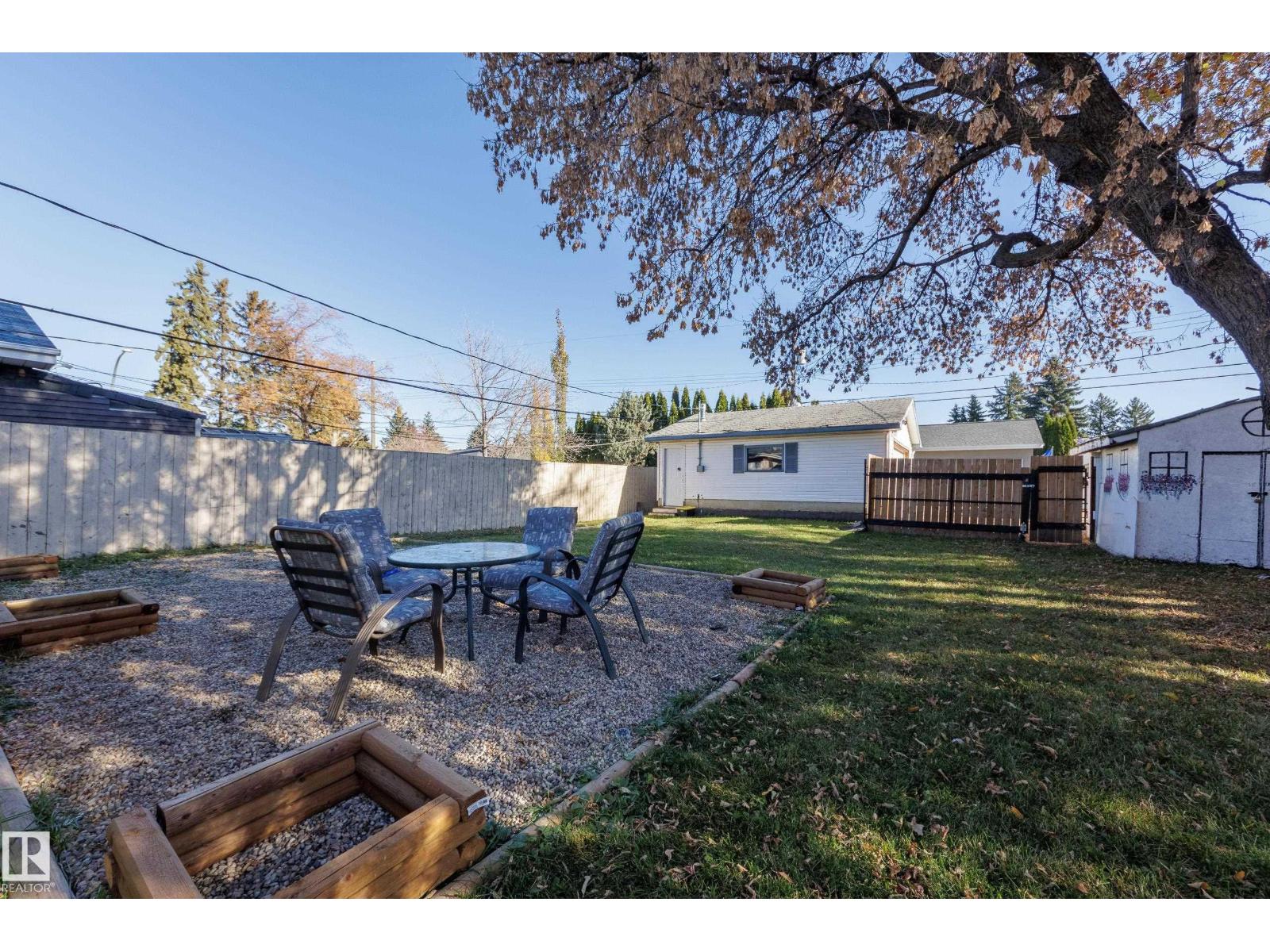 10541 153 ST NW, Edmonton — photo 30