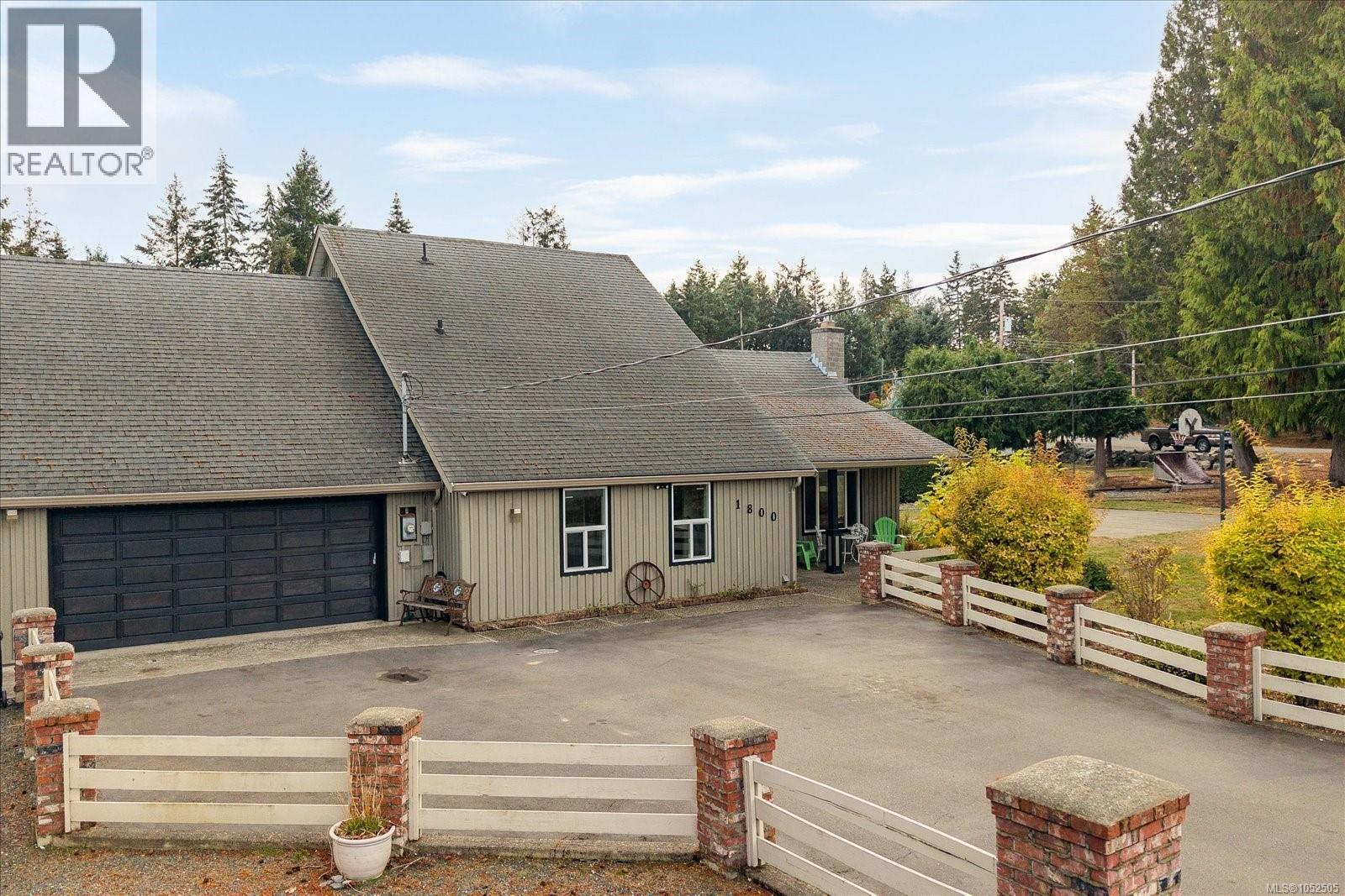 1800 Craig Dr - 6