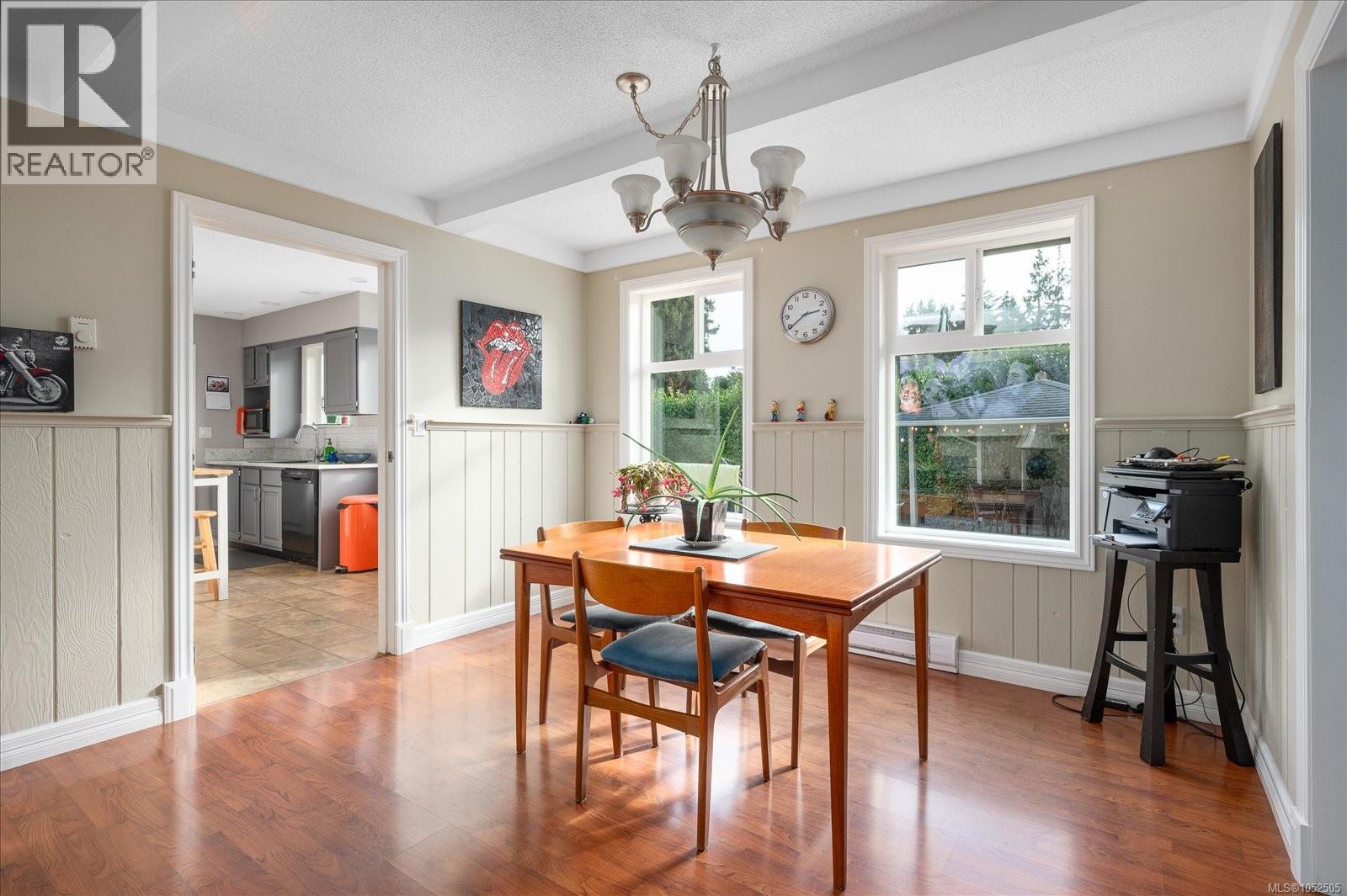 1800 Craig Dr - 4