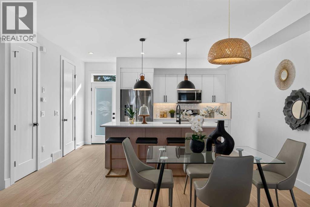 2234 44 Street NW photo 9