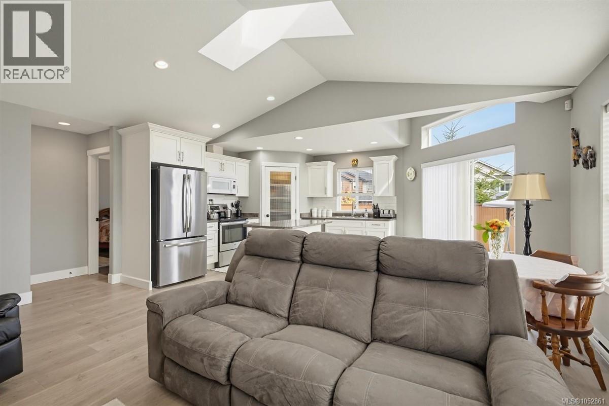 100 Carlo Pl, Nanaimo - Image 1