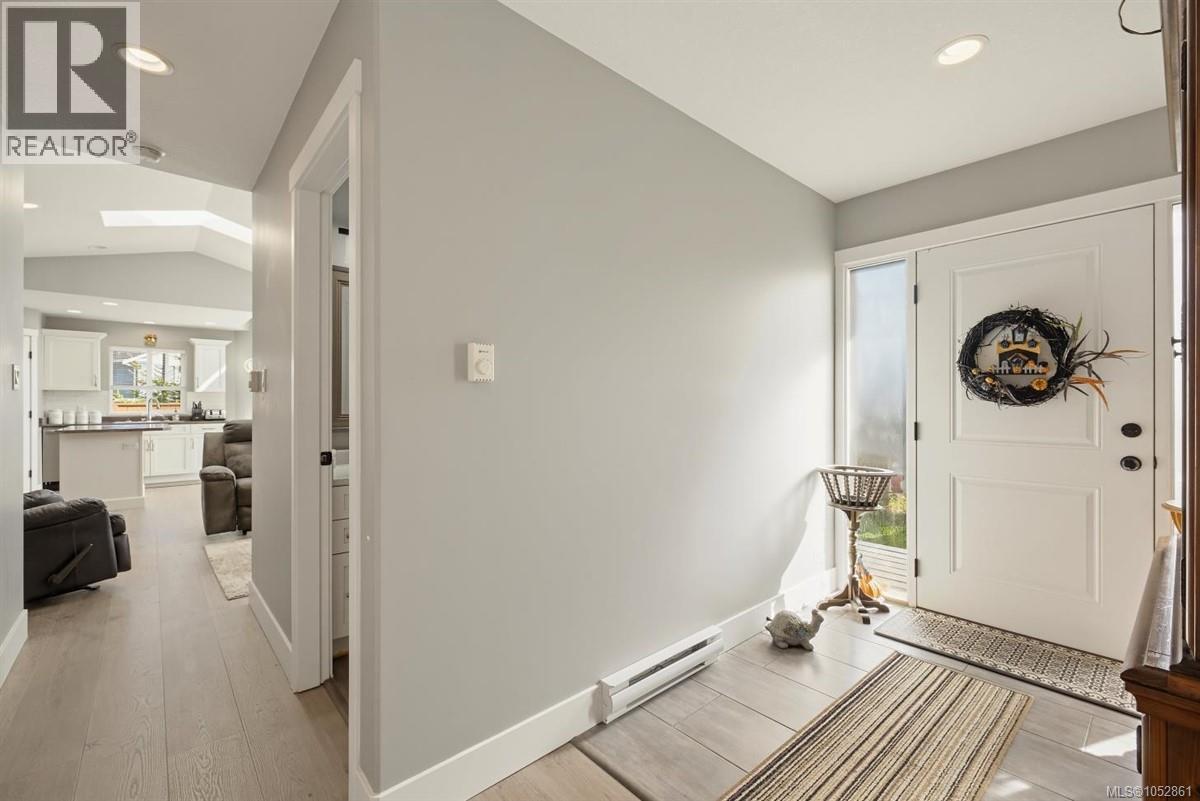 100 Carlo Pl, Nanaimo - Image 1