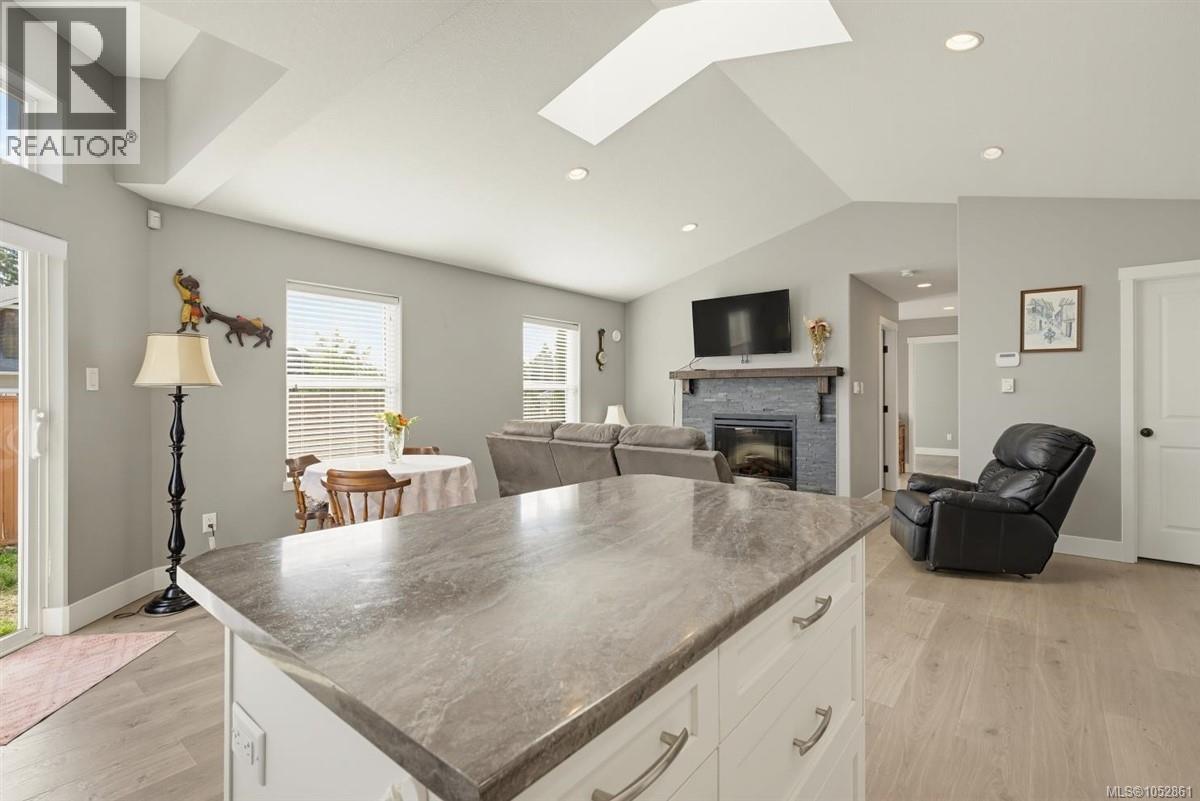 100 Carlo Pl, Nanaimo - Image 1
