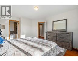 116 Tuscany Ravine Crescent Nw, Calgary, AB T3L2X2 Photo 17