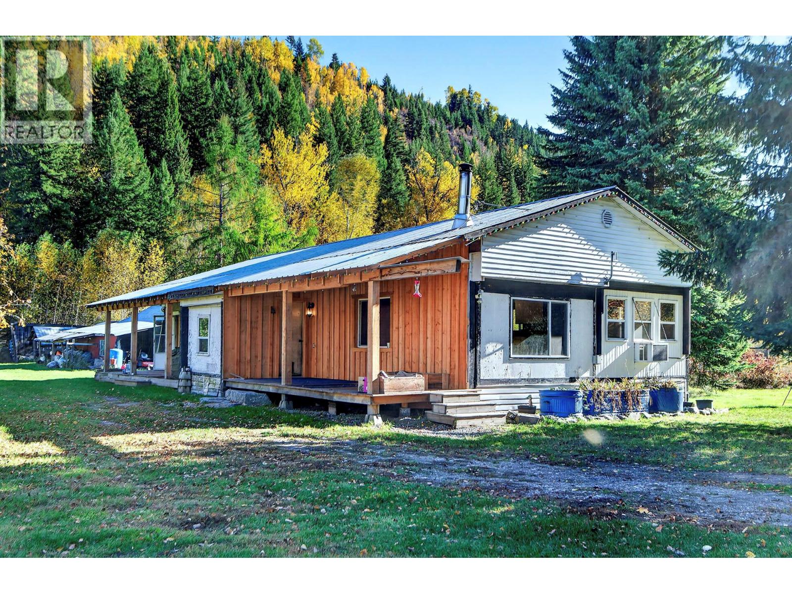 1720 DUNN LAKE Road, Clearwater - Image 1