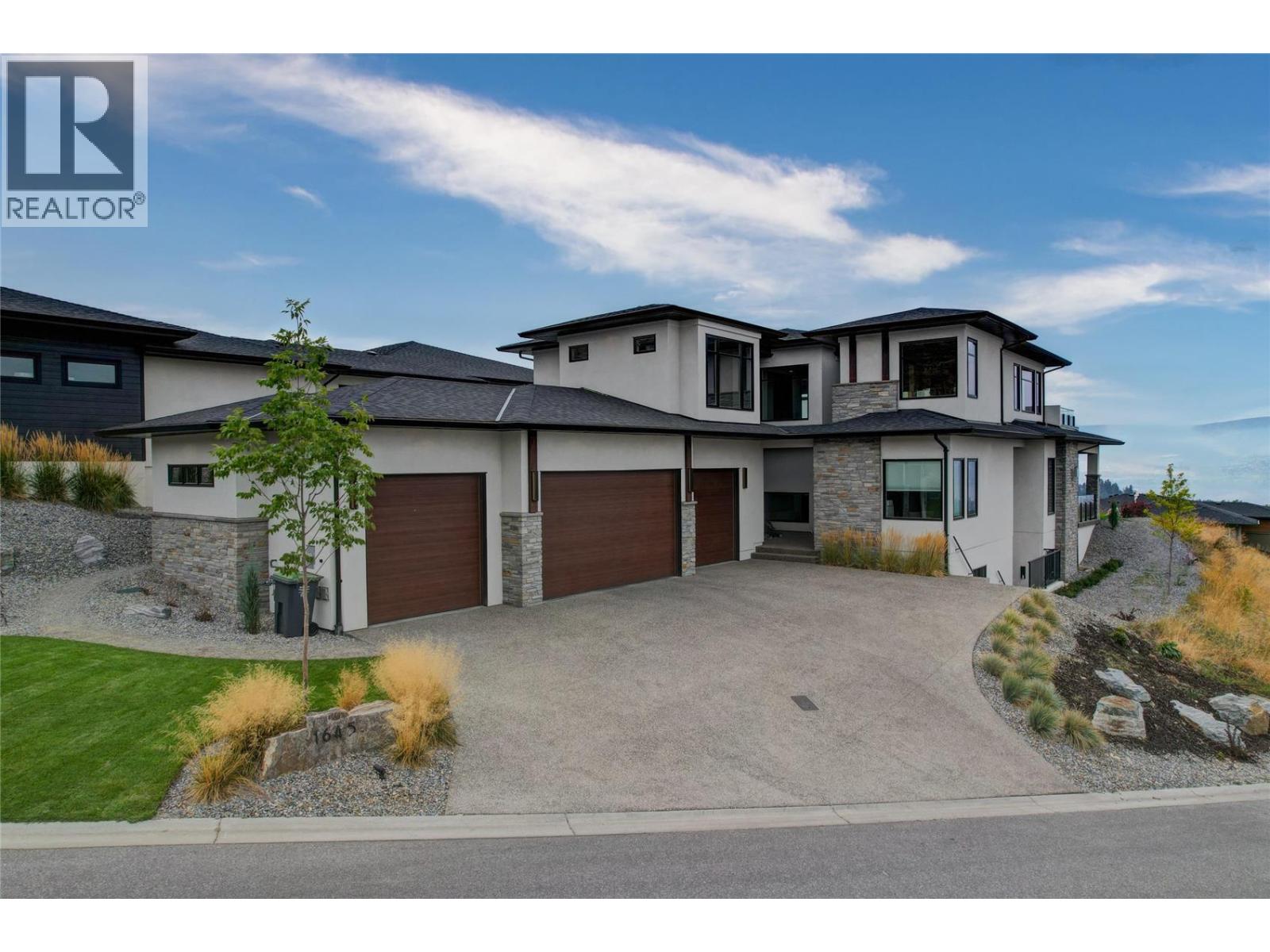 1645 Fawn Run Drive, Kelowna - Image 1
