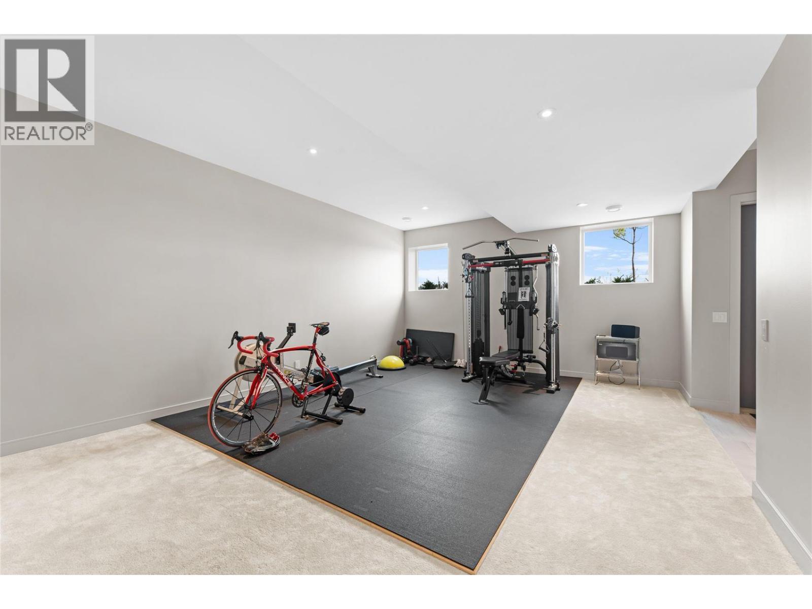 1645 Fawn Run Drive, Kelowna - Image 1