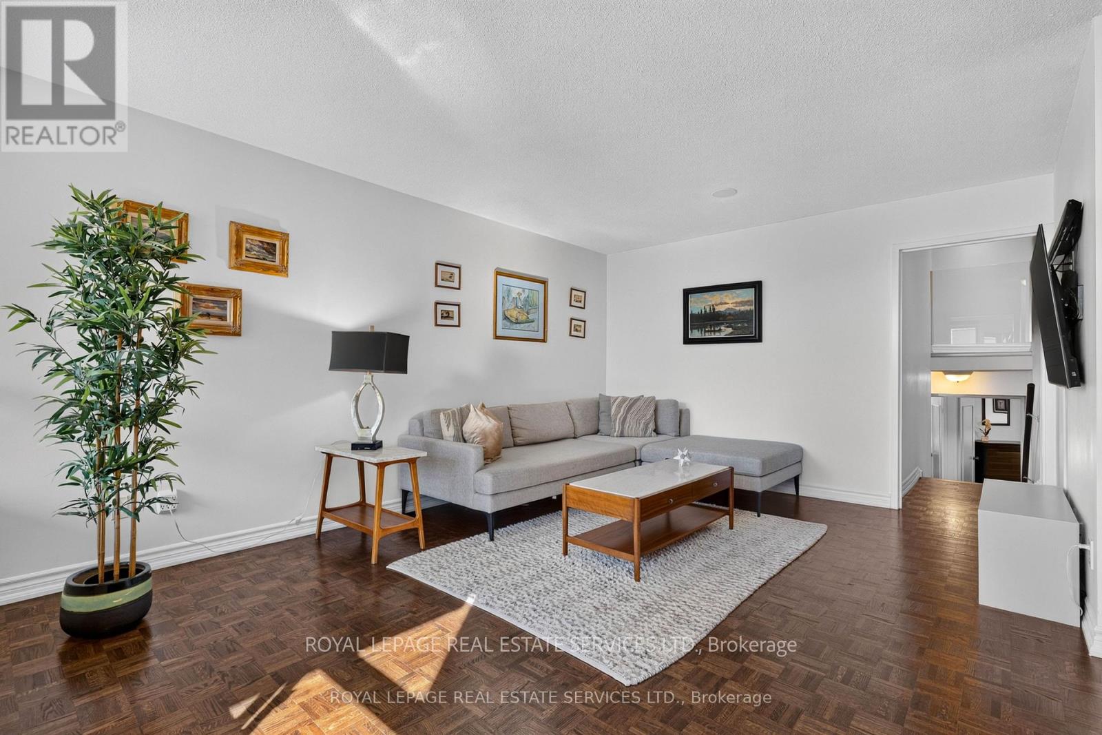 A03- 284 Mill Road, Toronto, ON photo 9