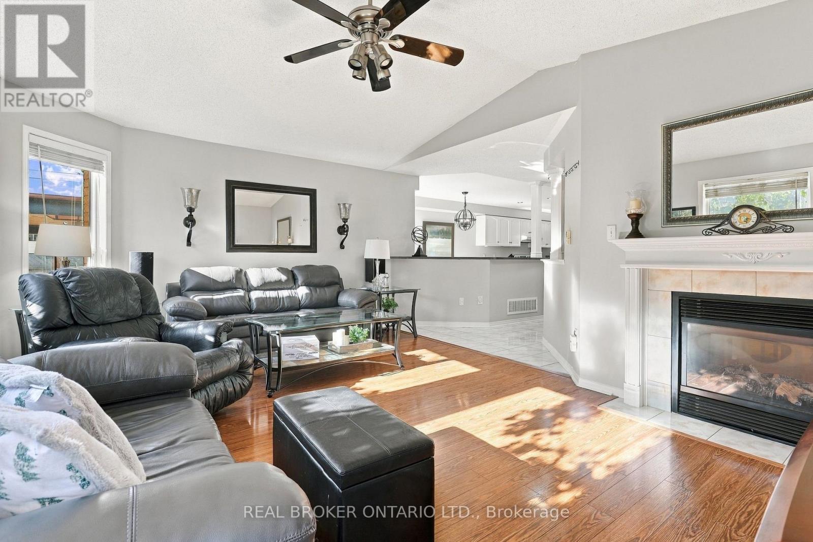 20 Kendra Court, Brampton, ON photo 9