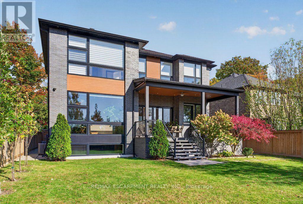 418 Pine Cove Road, Burlington, ON photo 43