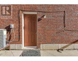 28 Vincent Street, Brampton, ON L6R0G8 Photo 41
