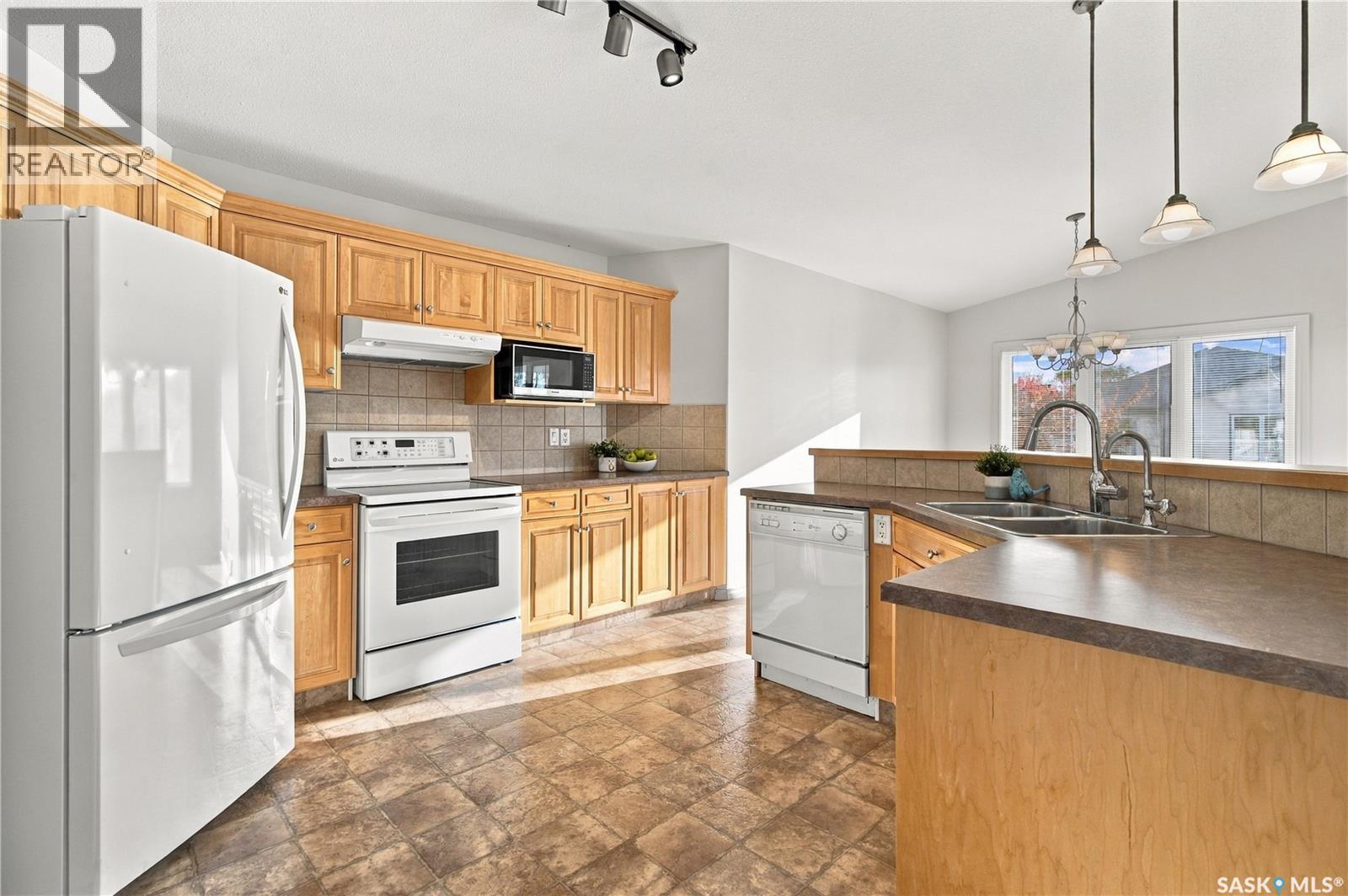 3144 Randall ROAD E, Regina — photo 4