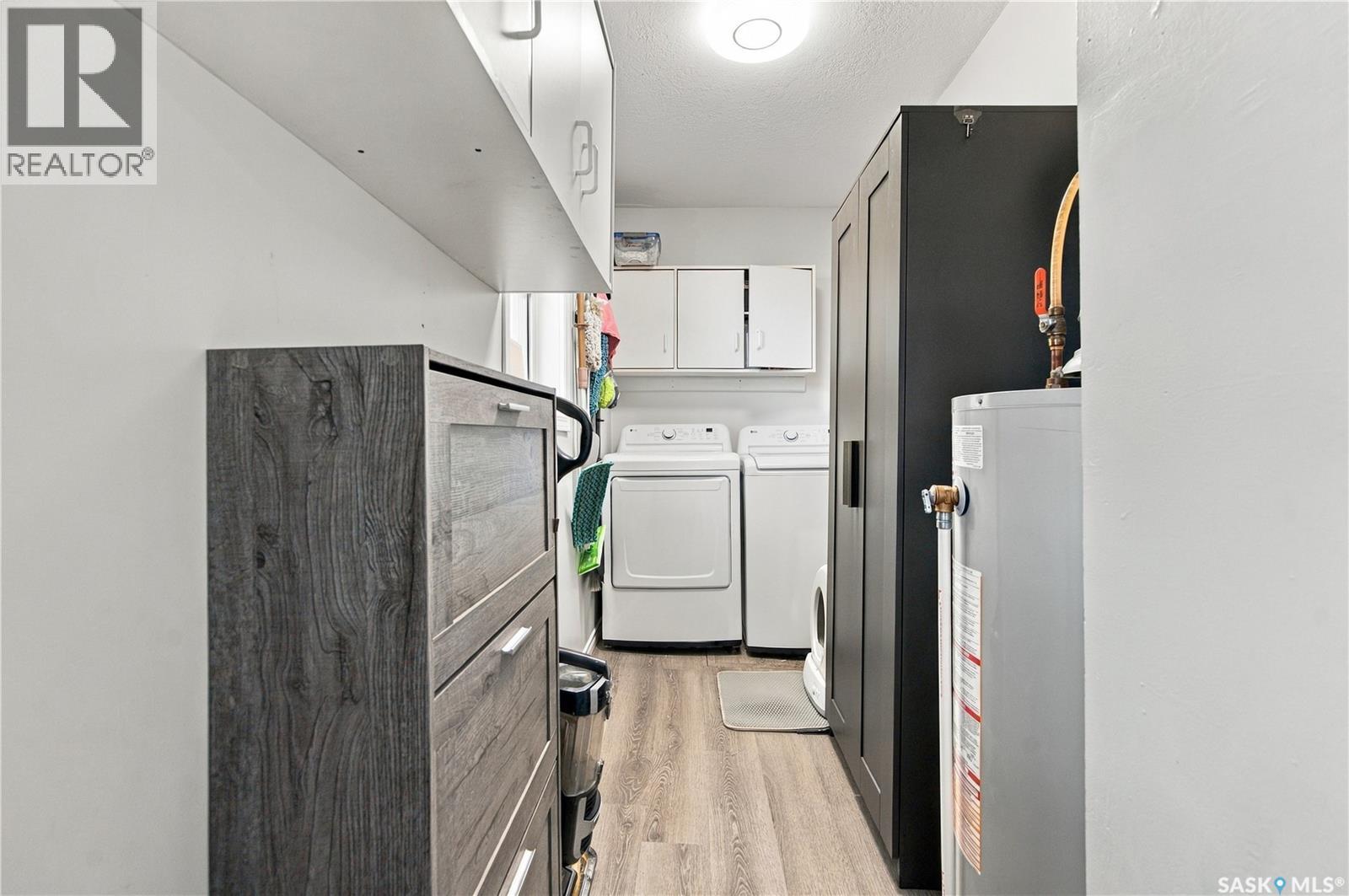 1237 10th AVENUE E, Regina — photo 14