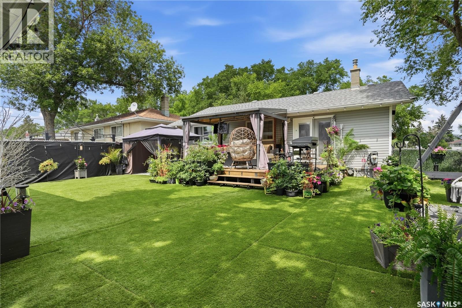 1237 10th AVENUE E, Regina — photo 18
