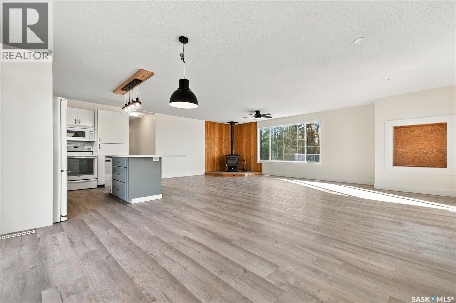 28 101 Neis Access ROAD, Emma Lake — photo 4