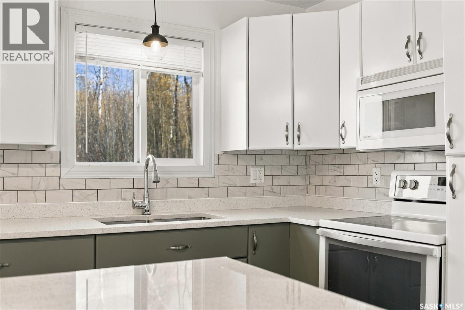28 101 Neis Access ROAD, Emma Lake — photo 8