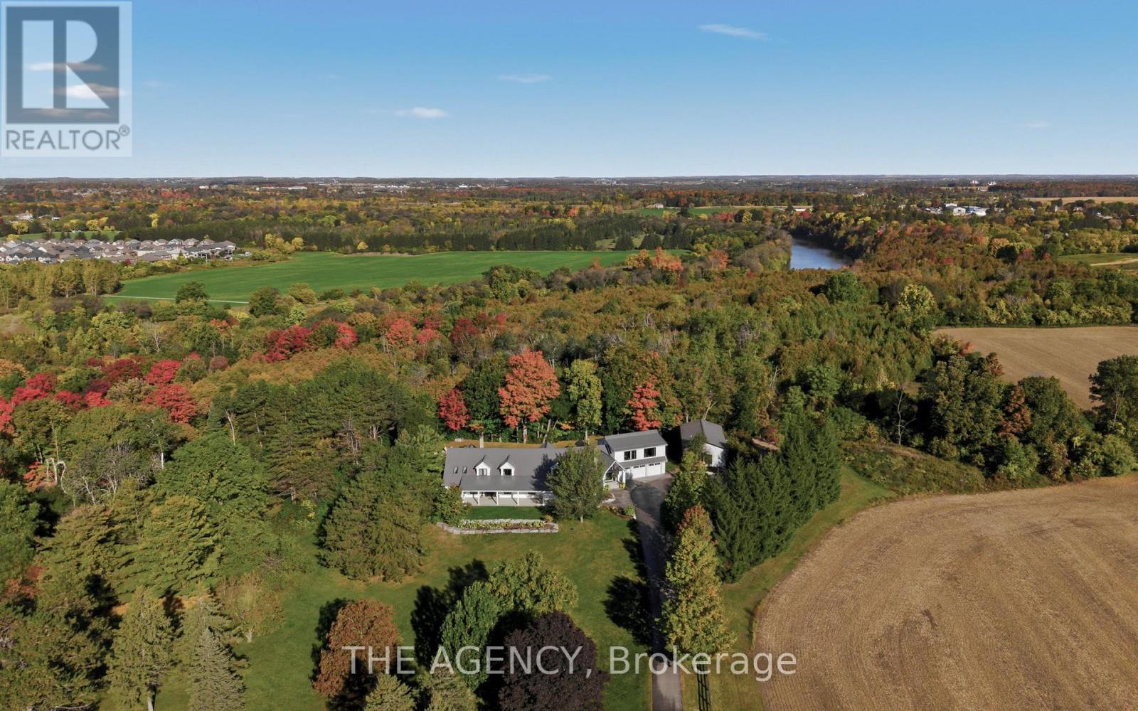 16 KRAFT DRIVE — photo 2