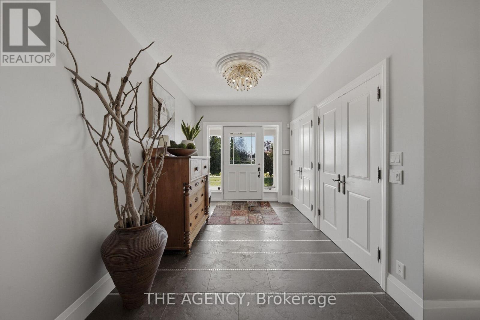 16 Kraft Drive, Waterloo, ON photo 7
