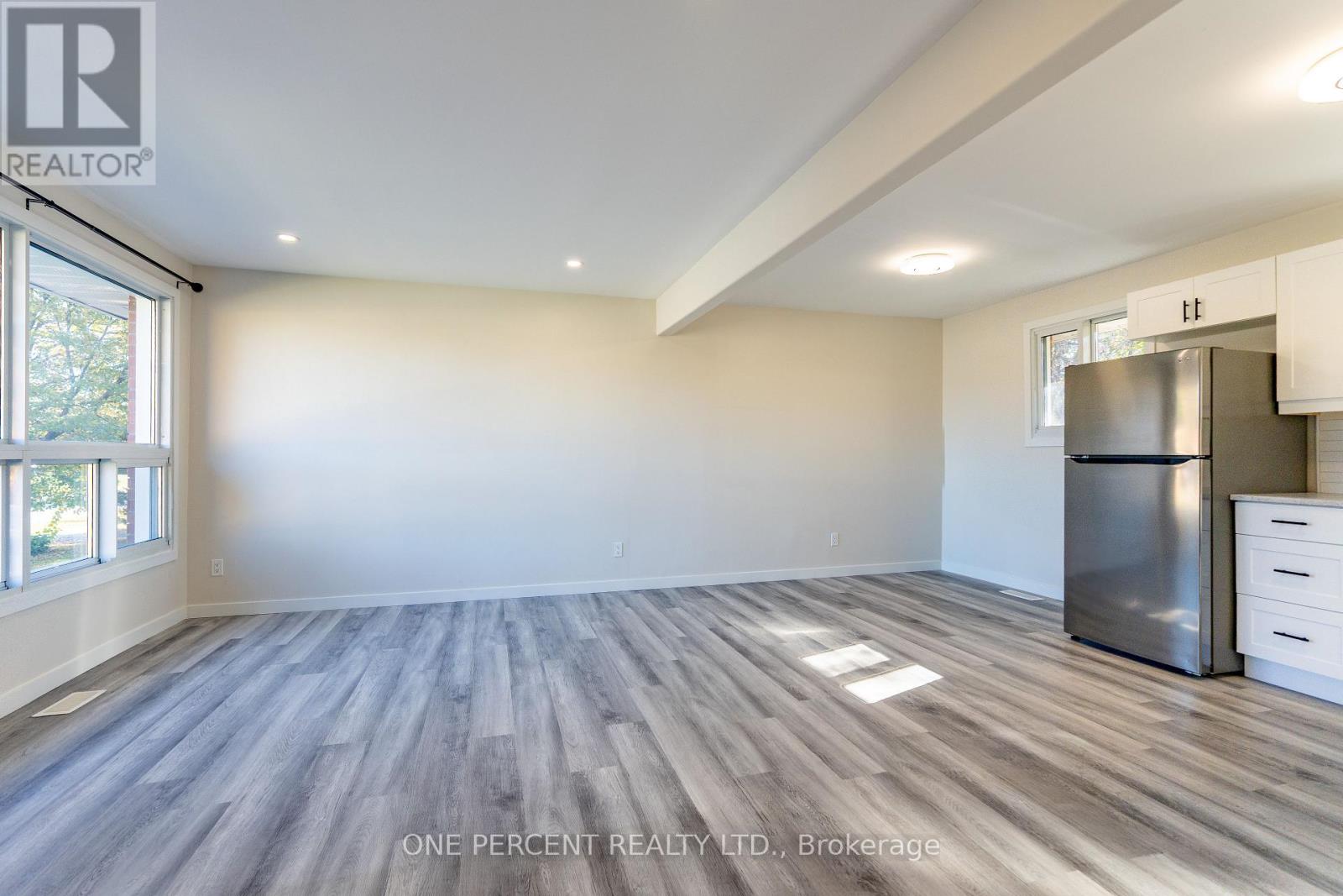 2085 Madison Avenue, Greater Sudbury, ON photo 4