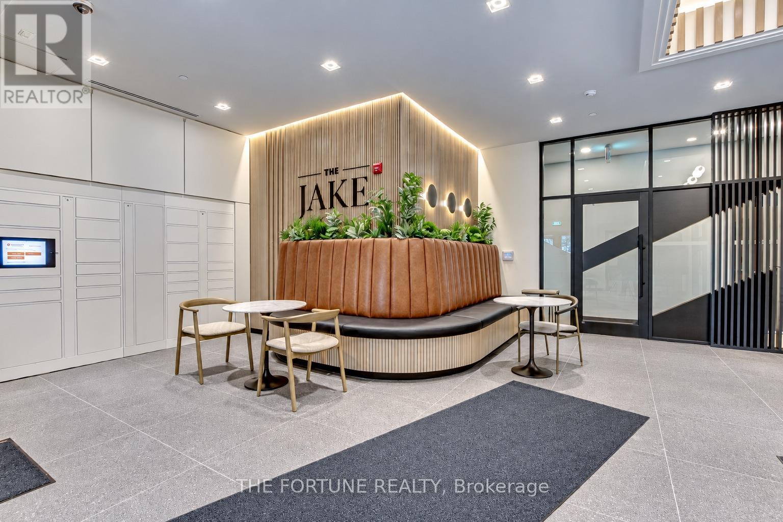 502 - 101 GOLDEN EAGLE ROAD — photo 2