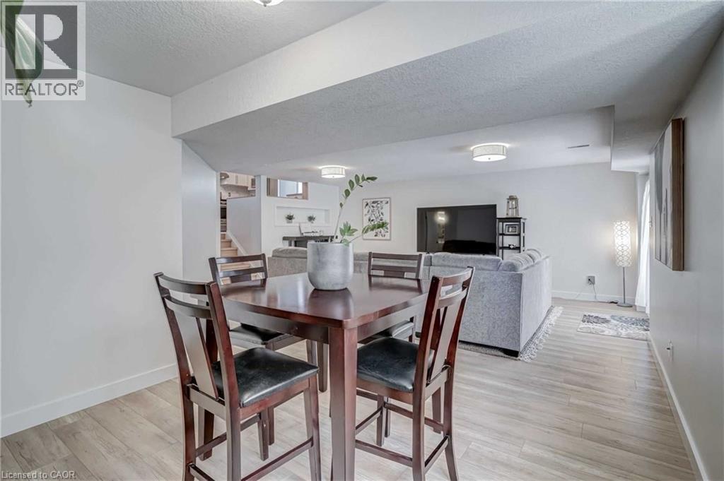 125 JELLY Street - 27