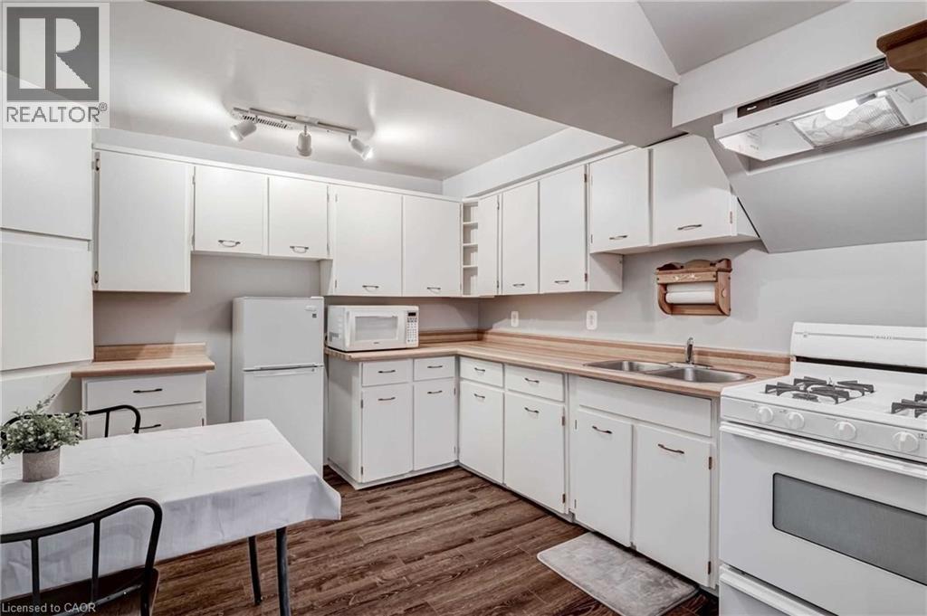 125 JELLY Street - 31