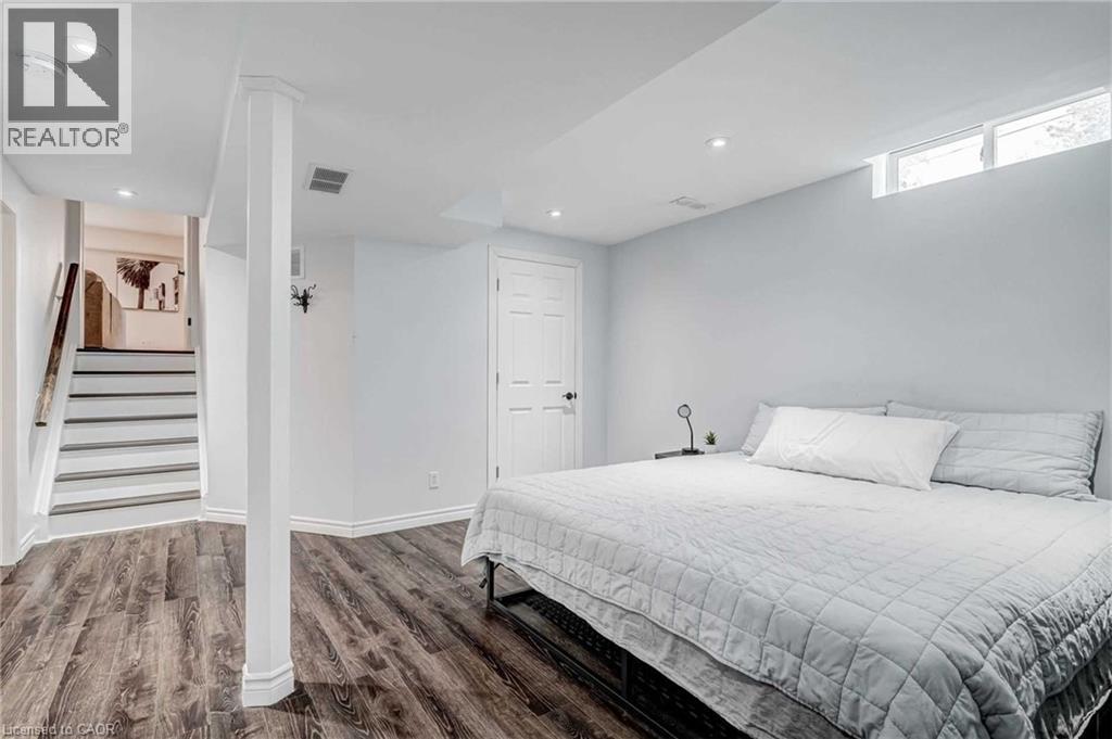 125 JELLY Street - 33