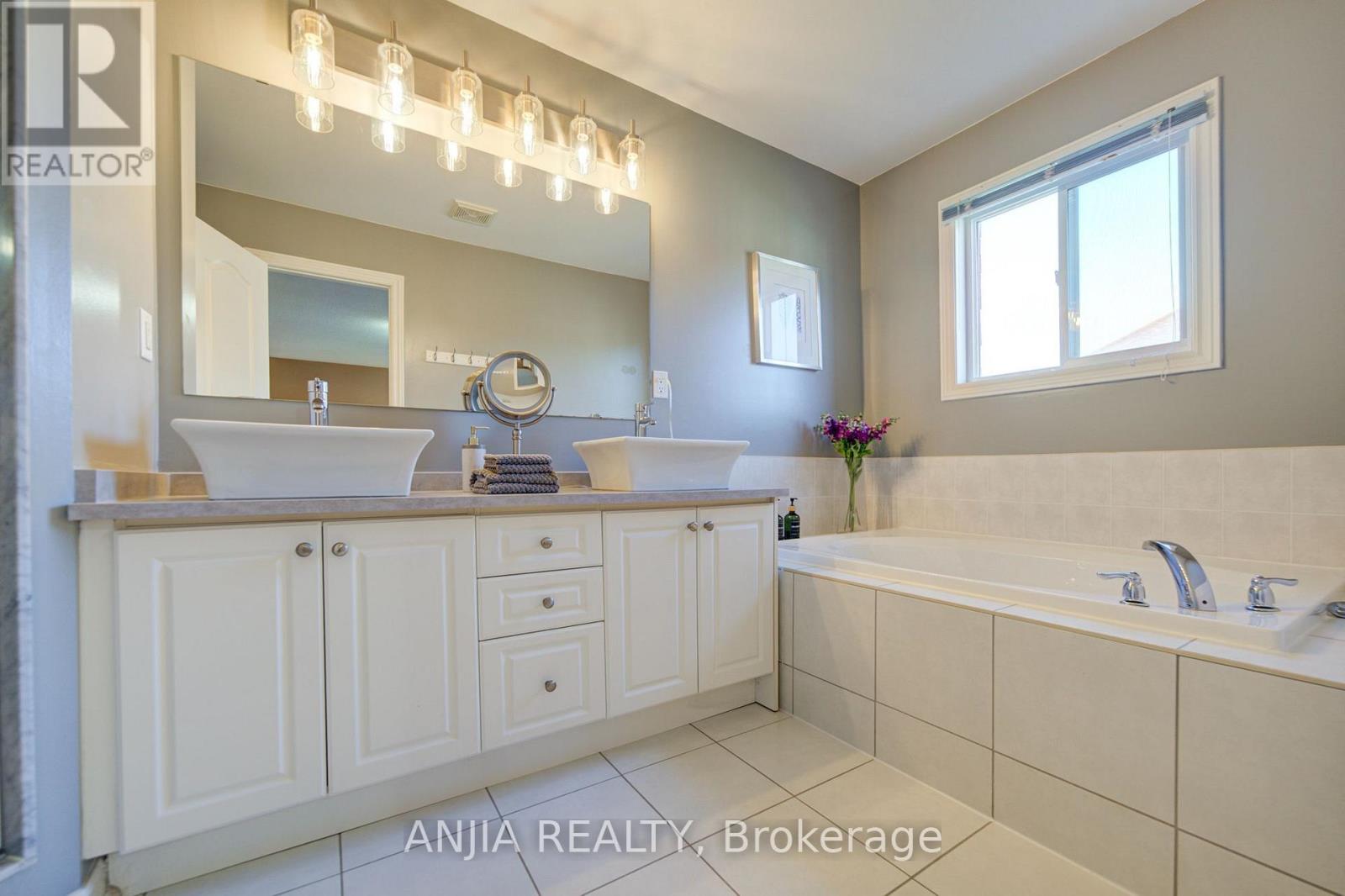 316 Mingay Avenue, Markham, ON photo 37