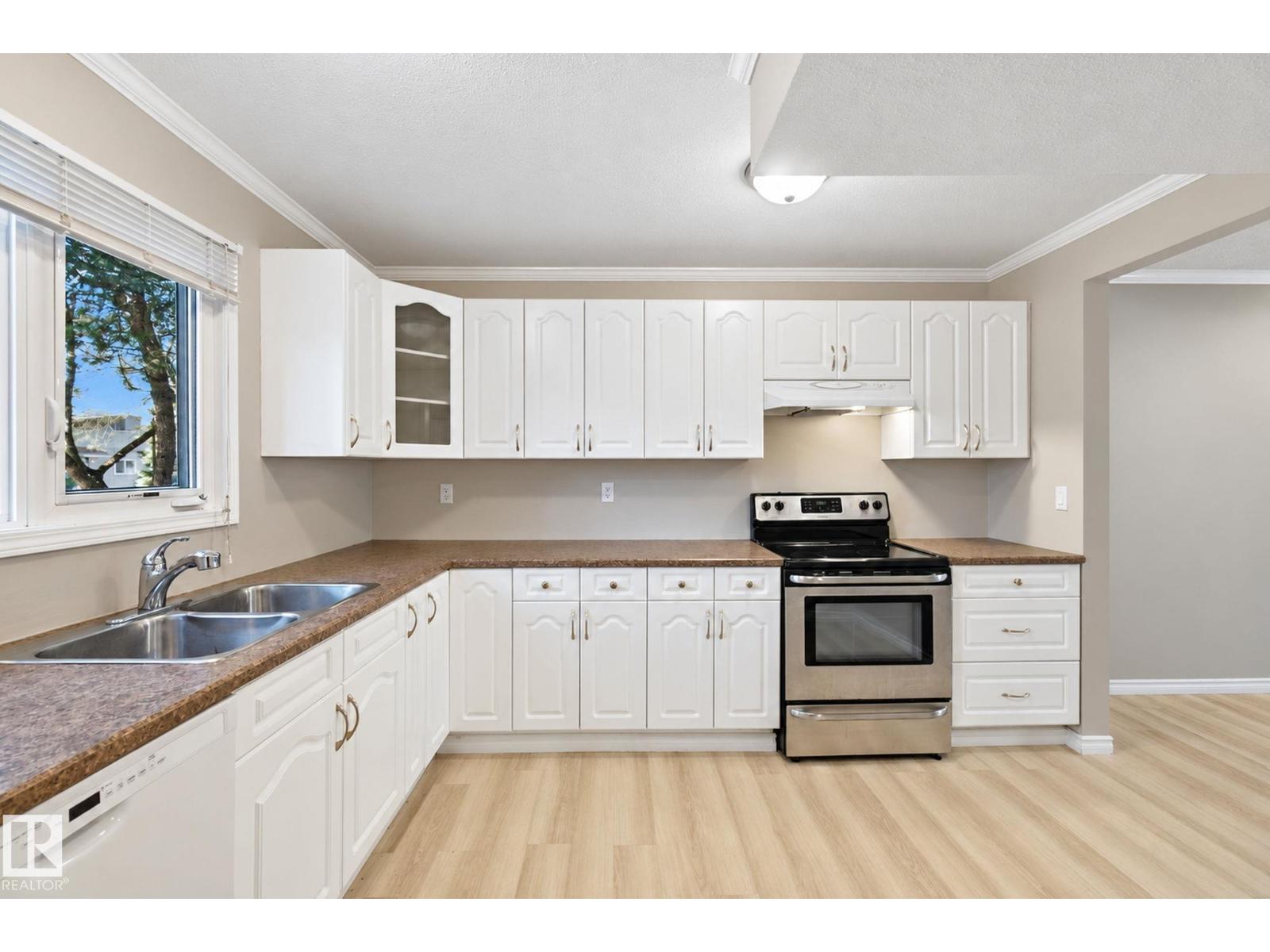 Property photograph 6 for MLS E4508268