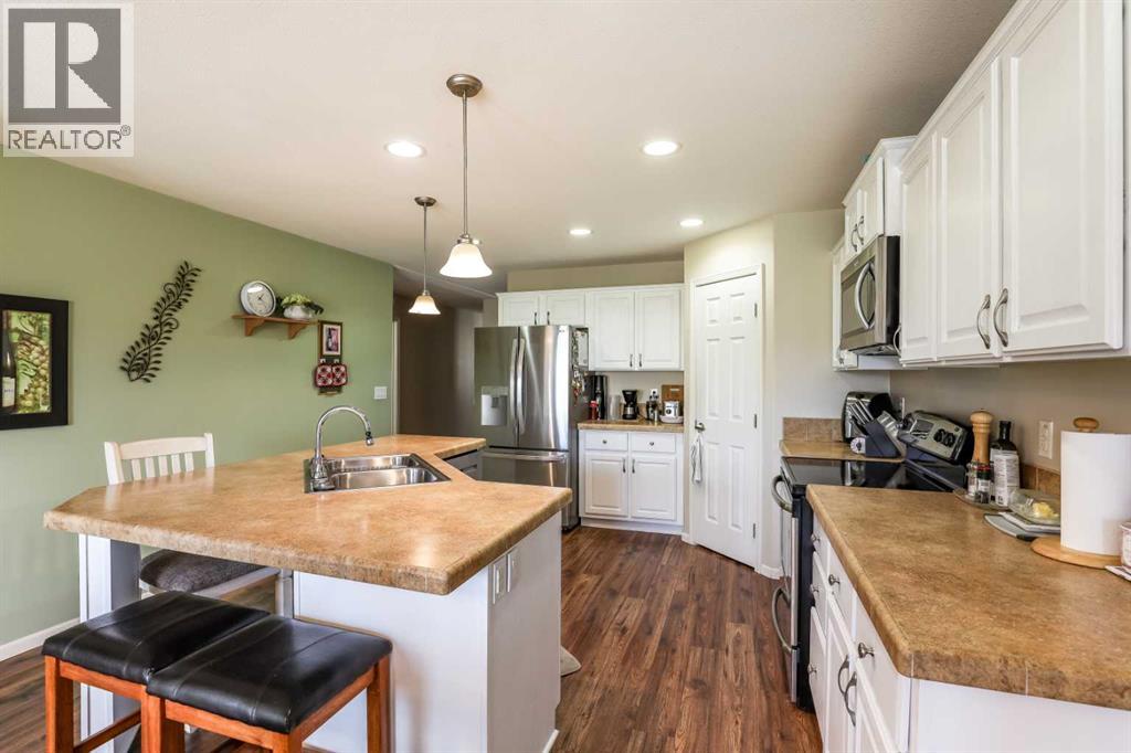 29 Chartwell Place SE, Medicine Hat — photo 16