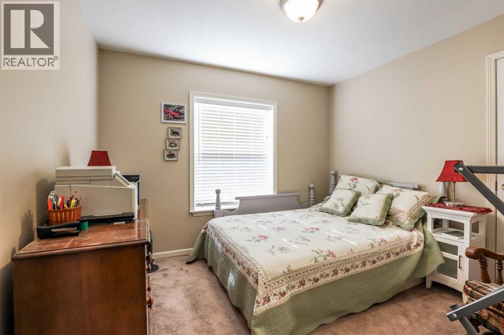 29 Chartwell Place SE, Medicine Hat — photo 20