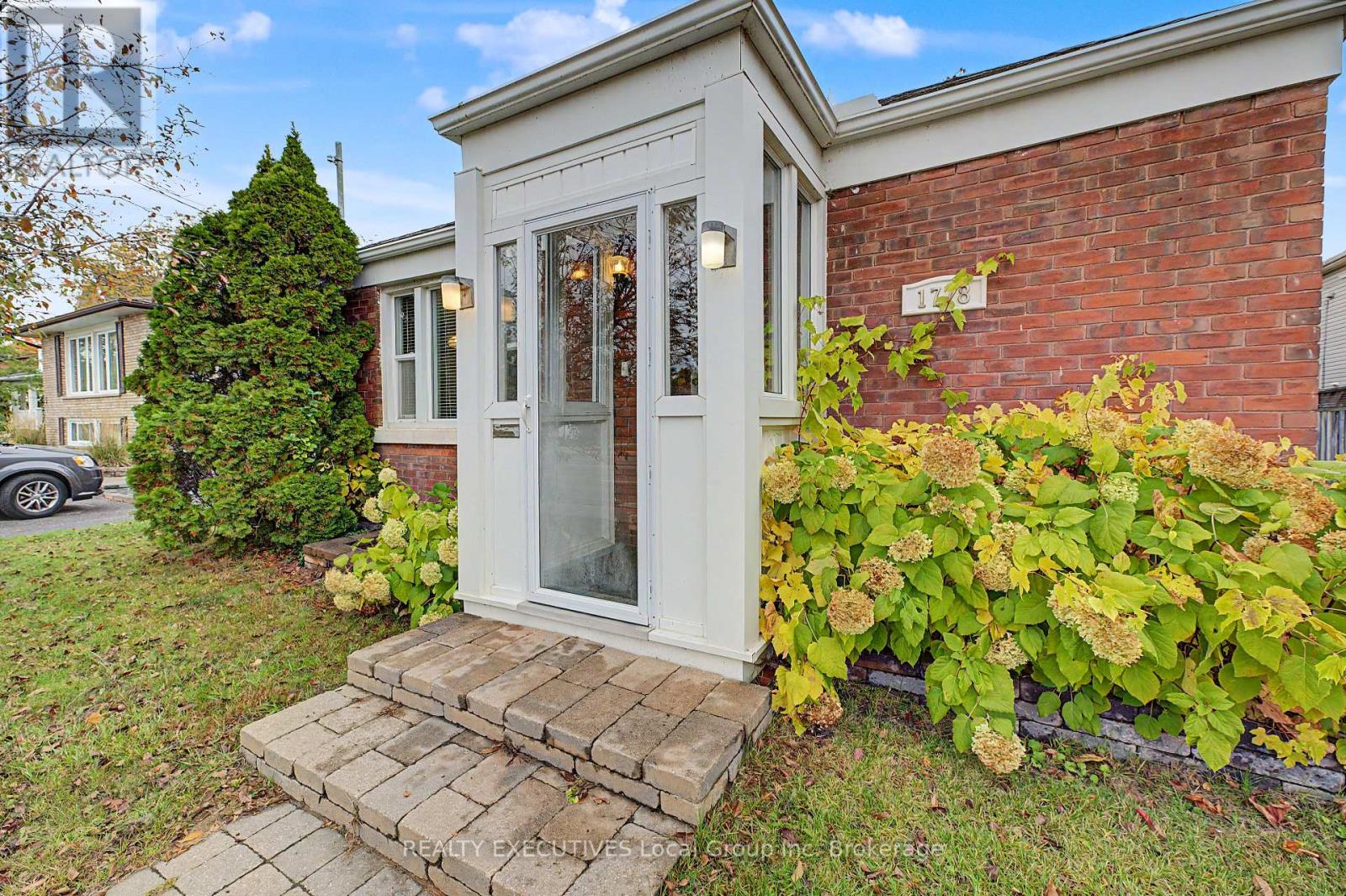 1778 CASSELLS STREET - 44