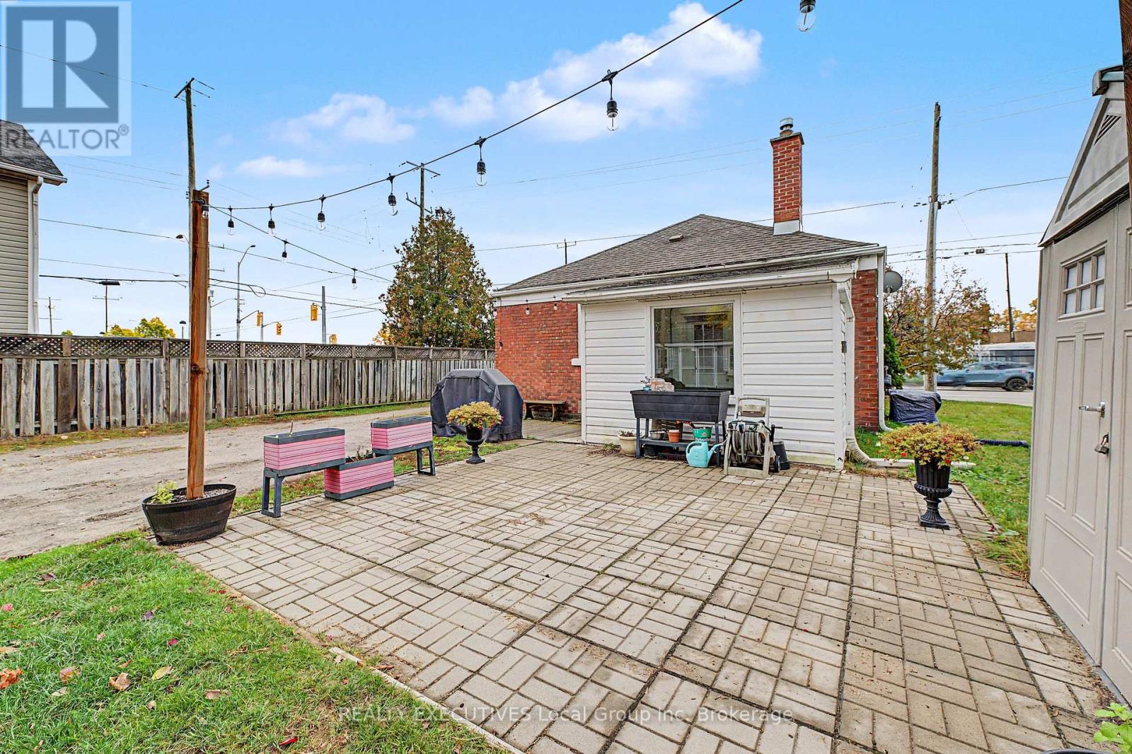1778 CASSELLS STREET - 36