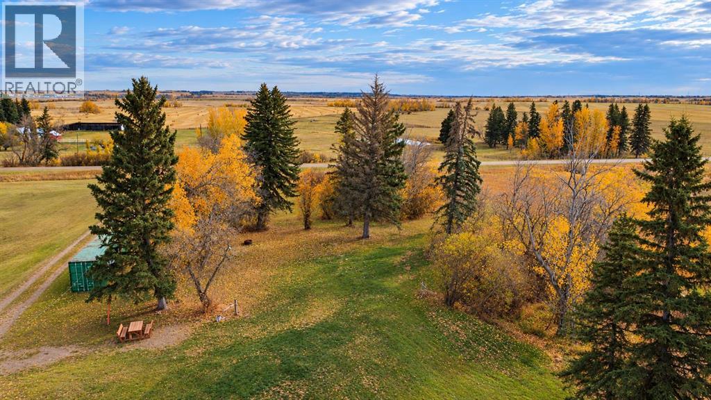 Listing photo – 39226 Range Road 250, Rural Lacombe County