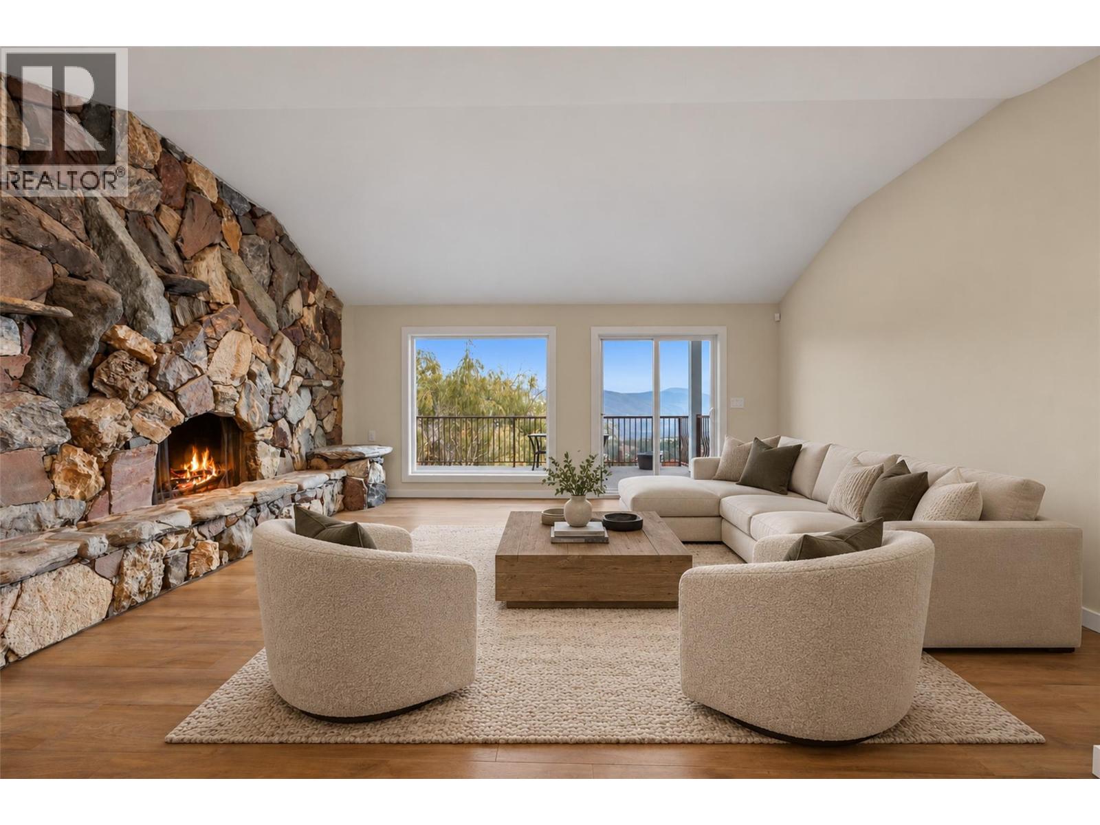 318 Gleneagles Drive - 37