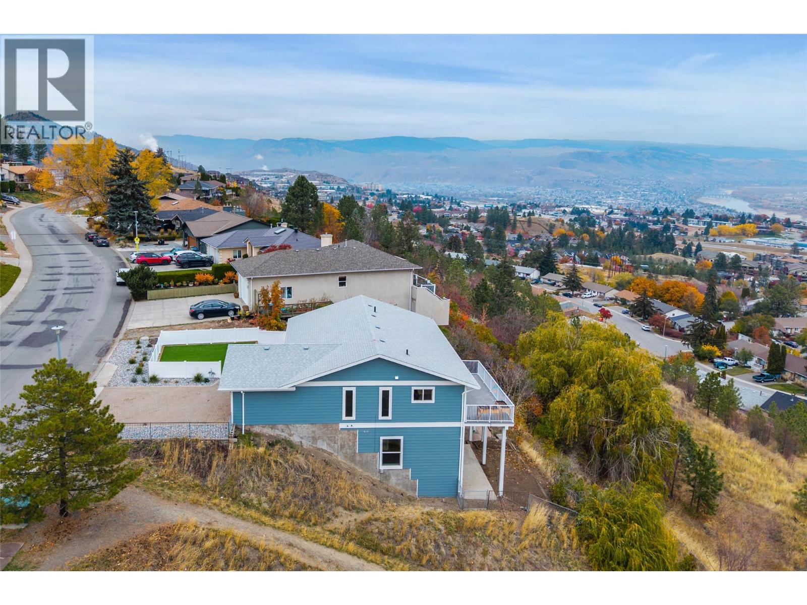 318 Gleneagles Drive - 66