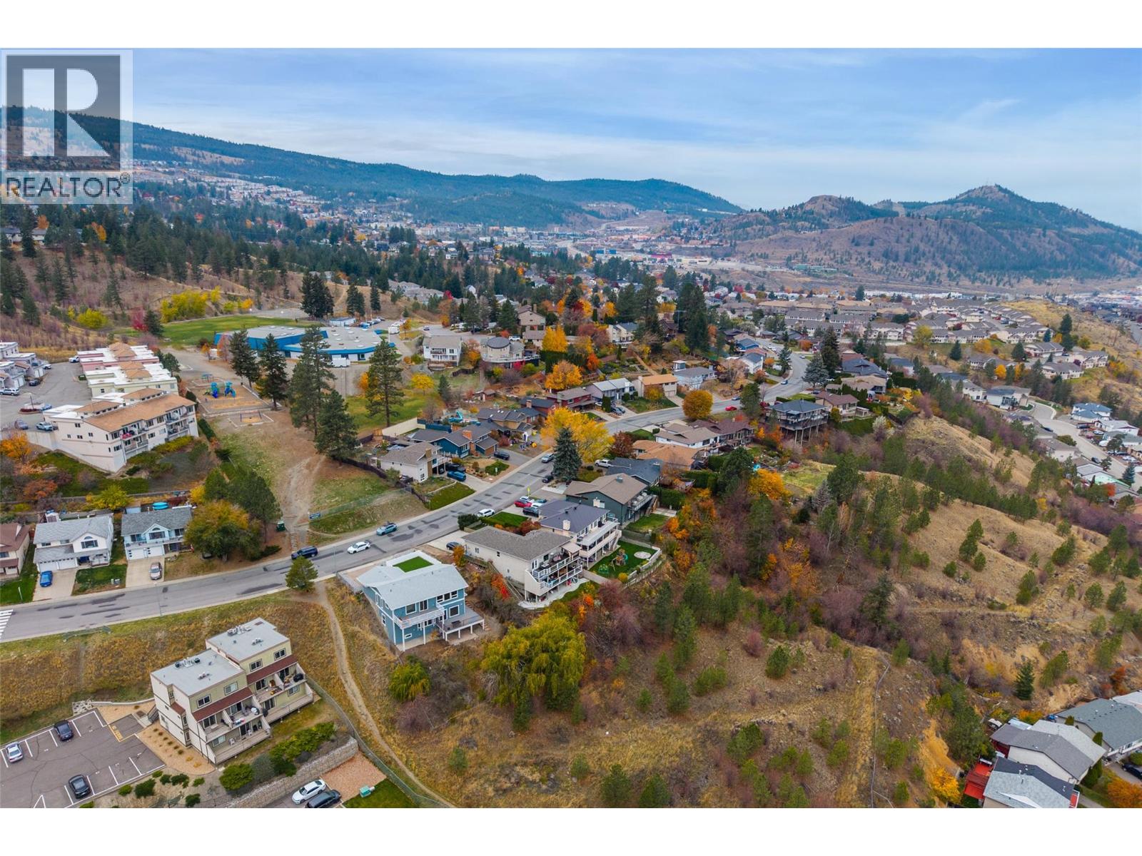 318 Gleneagles Drive - 71