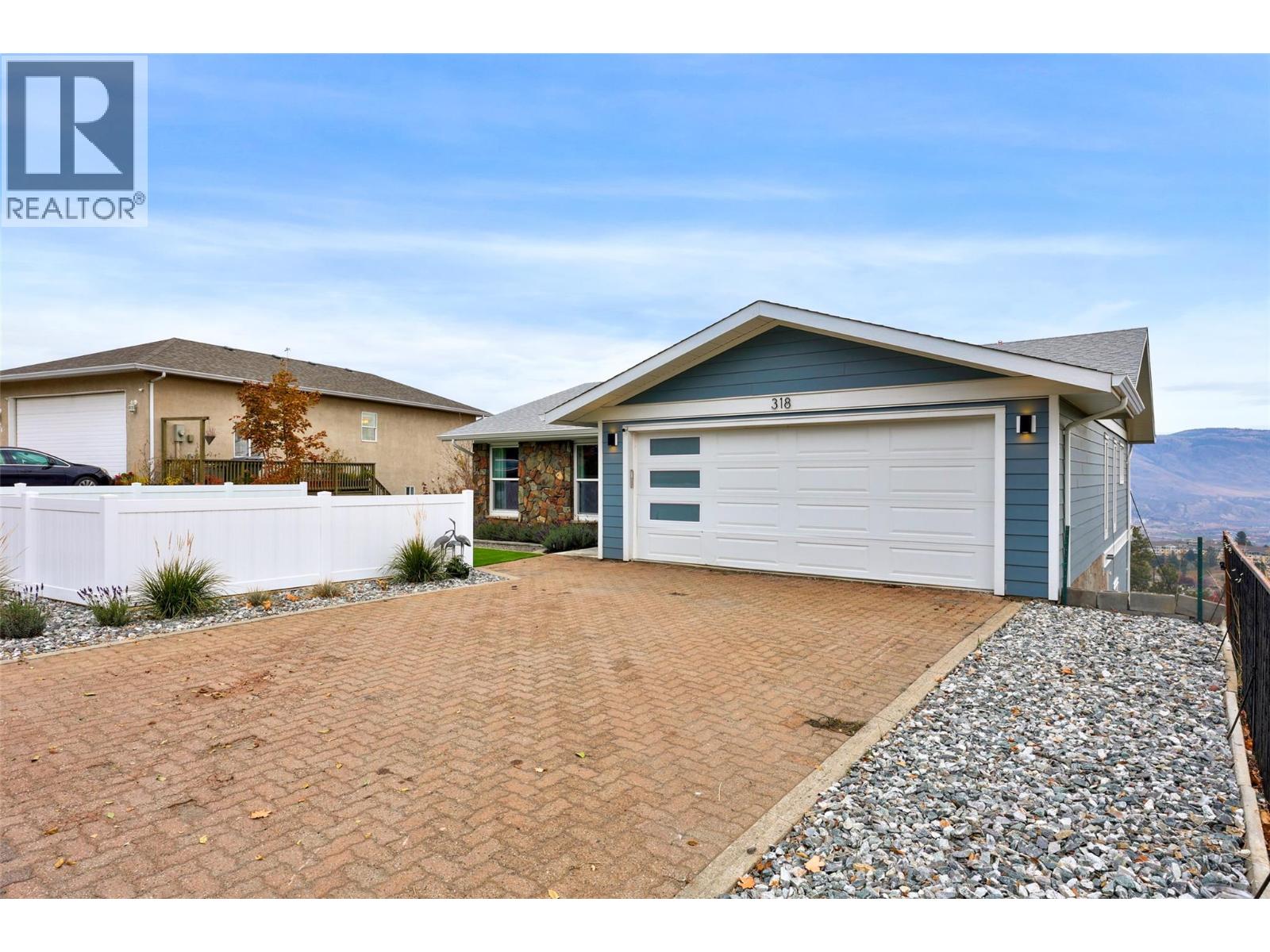318 Gleneagles Drive - 74