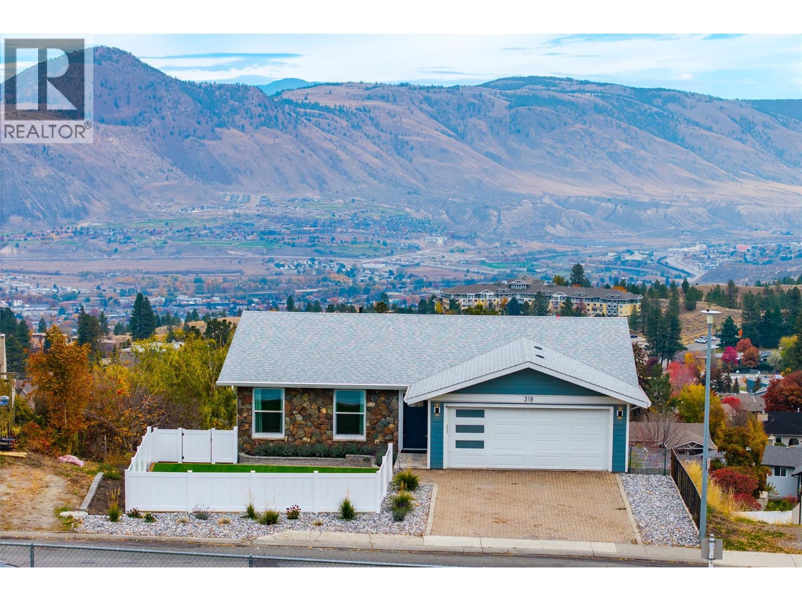 318 Gleneagles Drive - 76